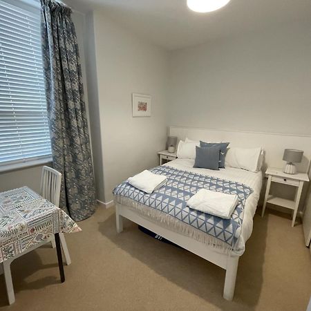 Lovely Seafront 2 Bedroom Apartment 4 Aberdyfi Exteriér fotografie