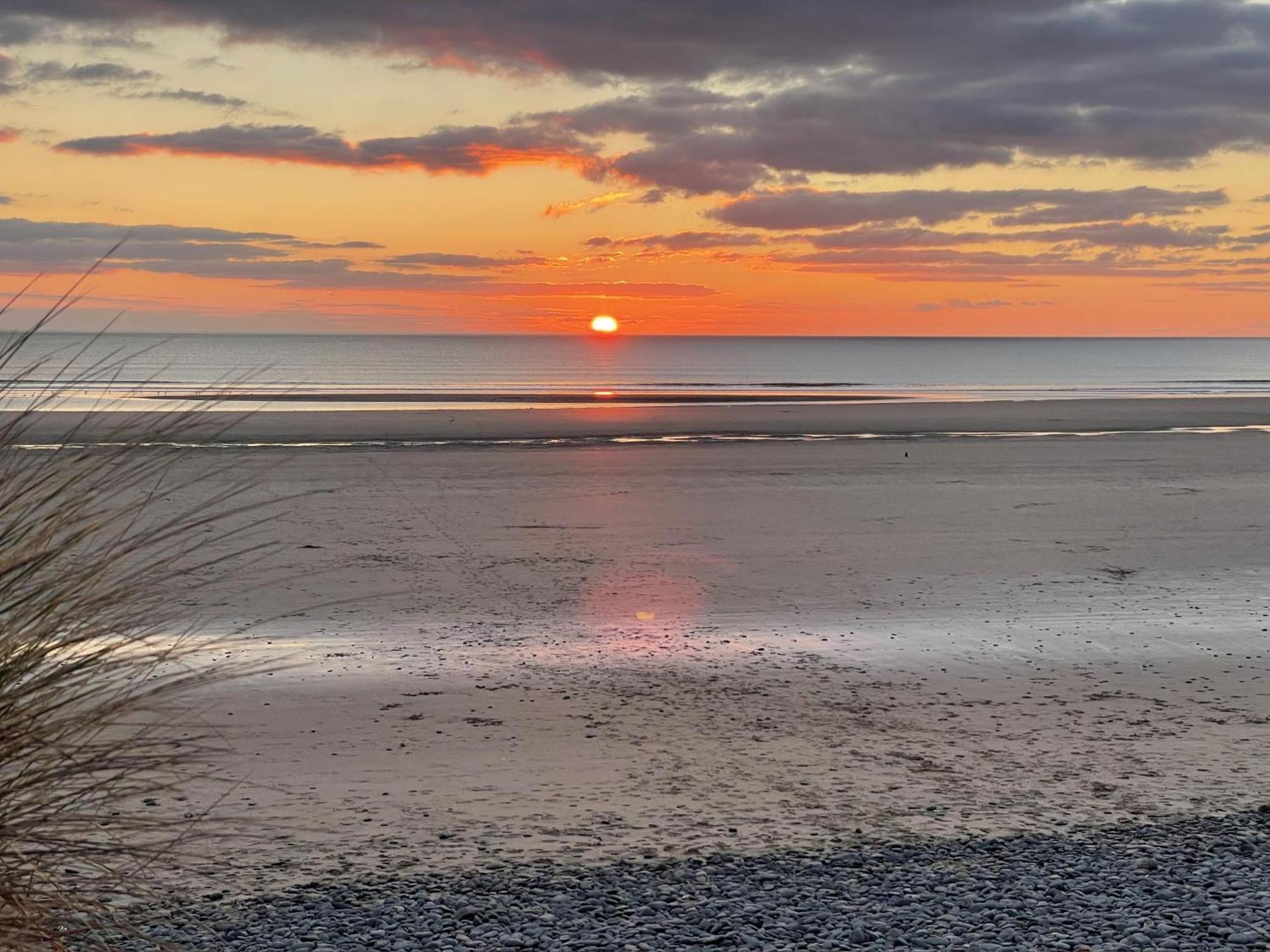 Lovely Seafront 2 Bedroom Apartment 4 Aberdyfi Exteriér fotografie