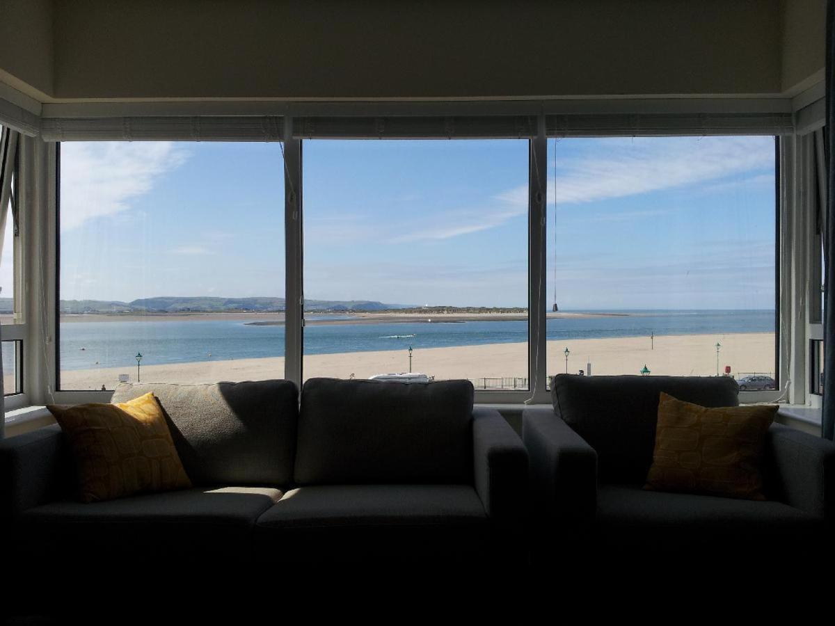 Lovely Seafront 2 Bedroom Apartment 4 Aberdyfi Exteriér fotografie