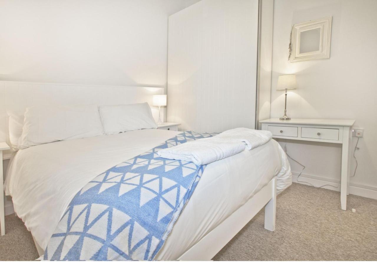 Lovely Seafront 2 Bedroom Apartment 4 Aberdyfi Exteriér fotografie